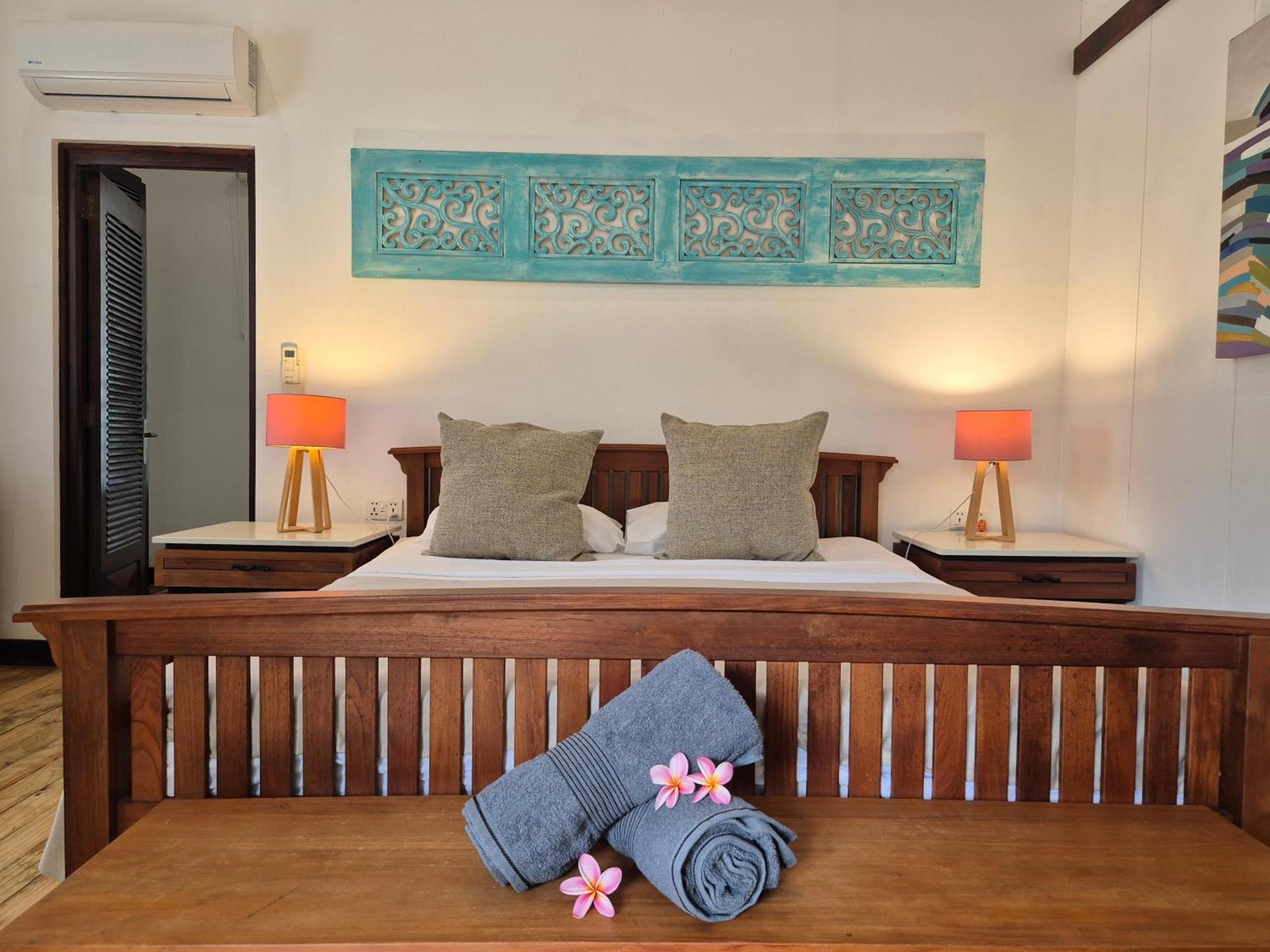 Shanti Ghar Guest House Тамарин Экстерьер фото